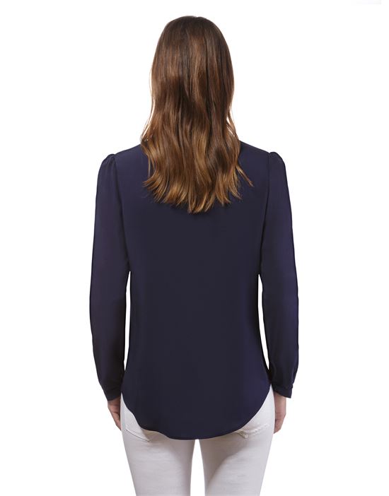 blouse, straight cut with tunic neckline