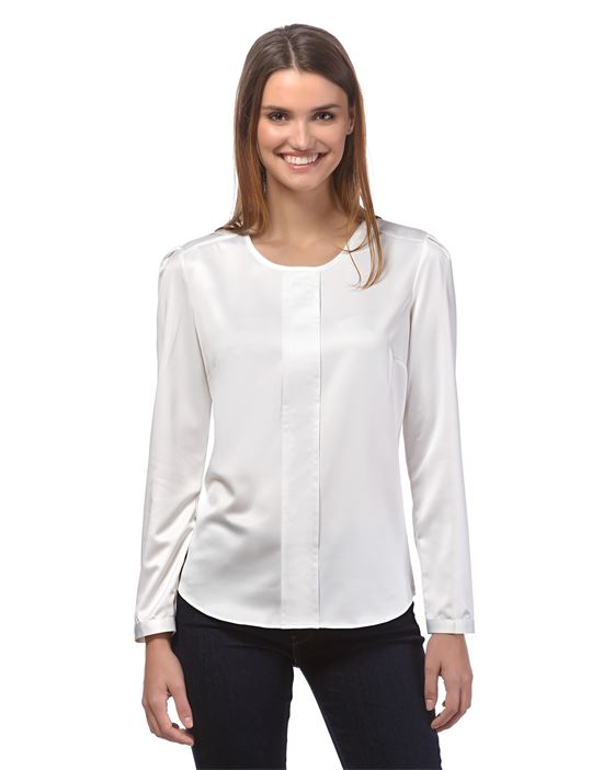 blouse, slightly fitted, round neck