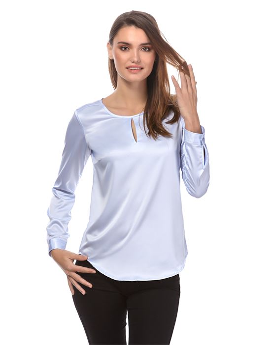 blouse, slightly fitted, round neck