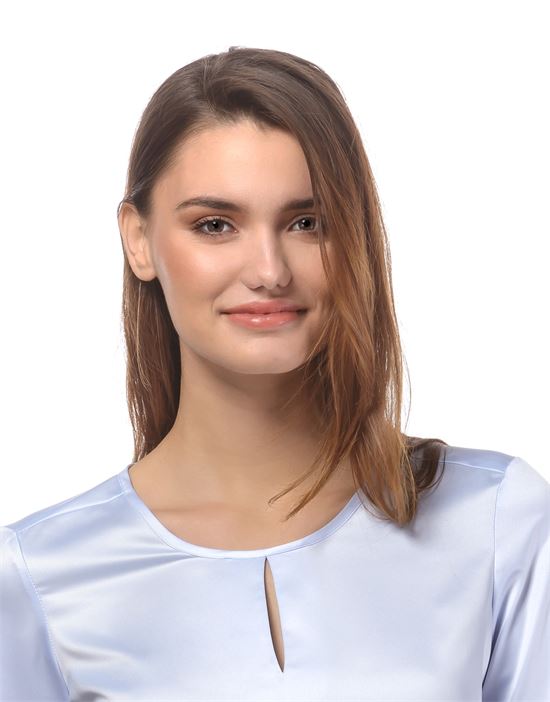 blouse, slightly fitted, round neck