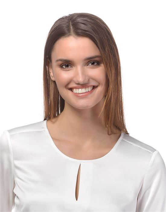 blouse, slightly fitted, round neck