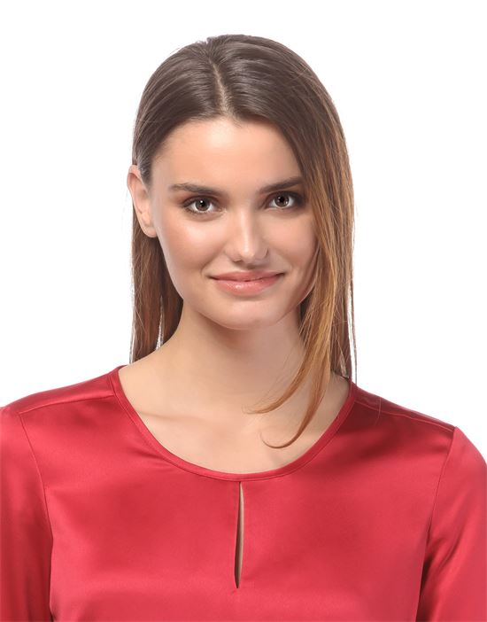 blouse, slightly fitted, round neck