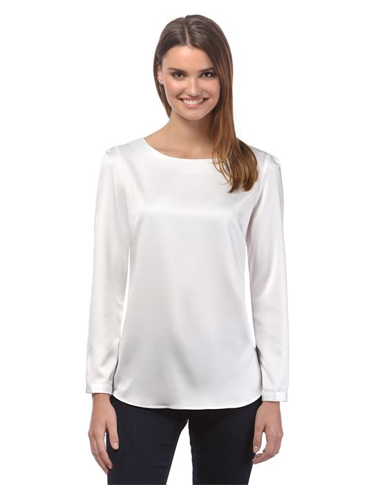 blouse, slightly fitted, boat neckline