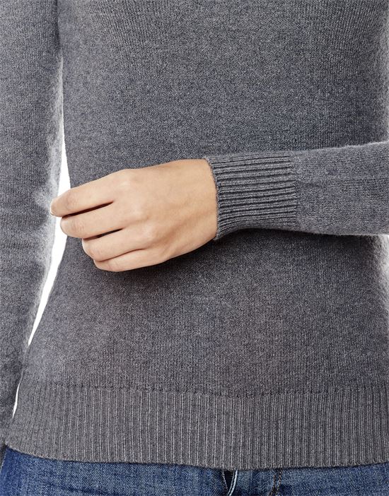 Jumper with ribbed turtle-neck