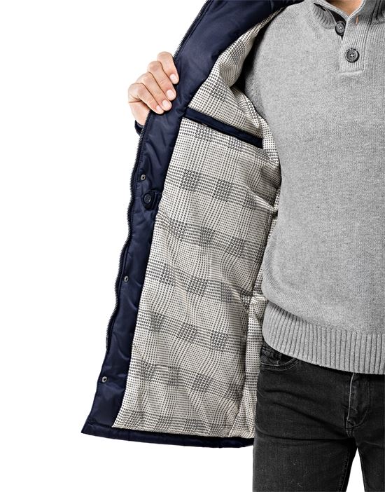 Winter coat, tone in tone quilted, with stand- up collar, detachable hood and drawstring at waist